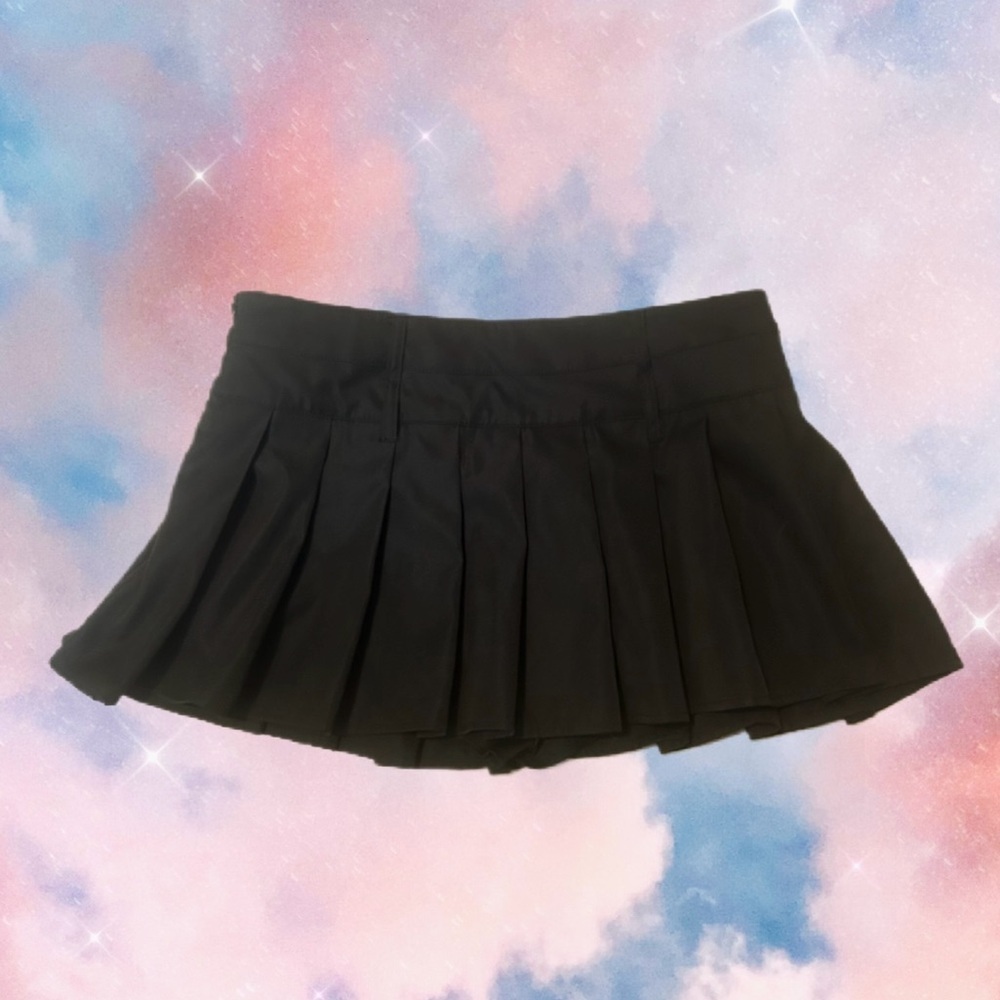 Black Pleated Mini Skirt